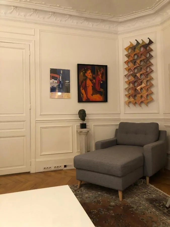 Cosy 2 Room 50M2 Parisian Classic Flat - Passy, 16Th Arrondissement, Near Eiffel Tower Parigi